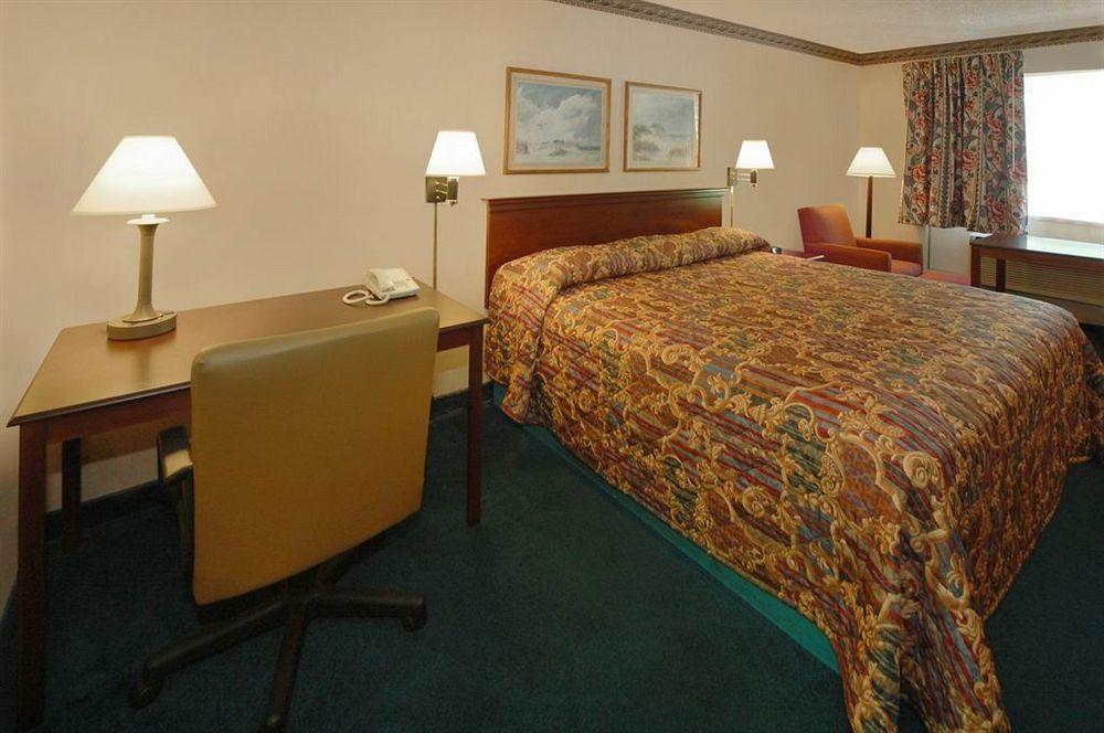Sunrise Inn Ром Екстер'єр фото
